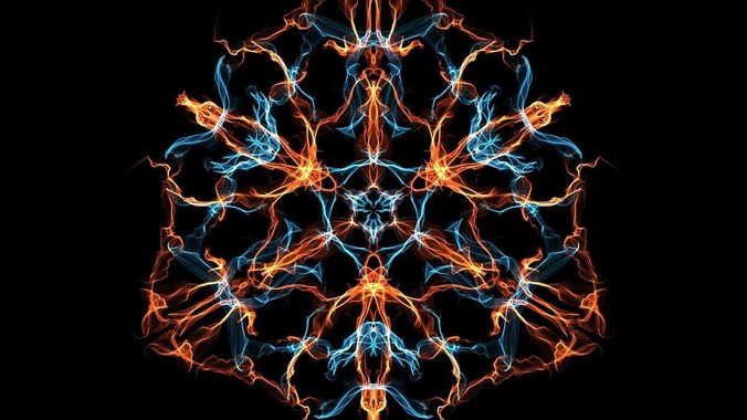 上海女子称吃完冷饮后脑子抽筋了，医生诊断为「脑结冰」，脑结冰危害有多大？夏季吃冷饮有哪些注意事项？